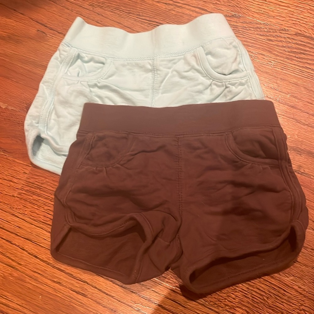 Bundle of toddler shorts